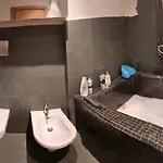 Guest house Torrebeatrice 4*